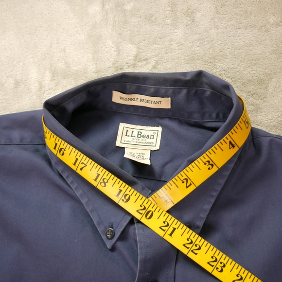 L.L. Bean Button Down Shirt Mens 2XL Navy Blue Long Sleeve Wrinkle Resistance - Picture 4 of 12